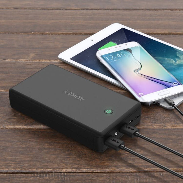 The Best Fast Charging Power Banks for Life on the Go